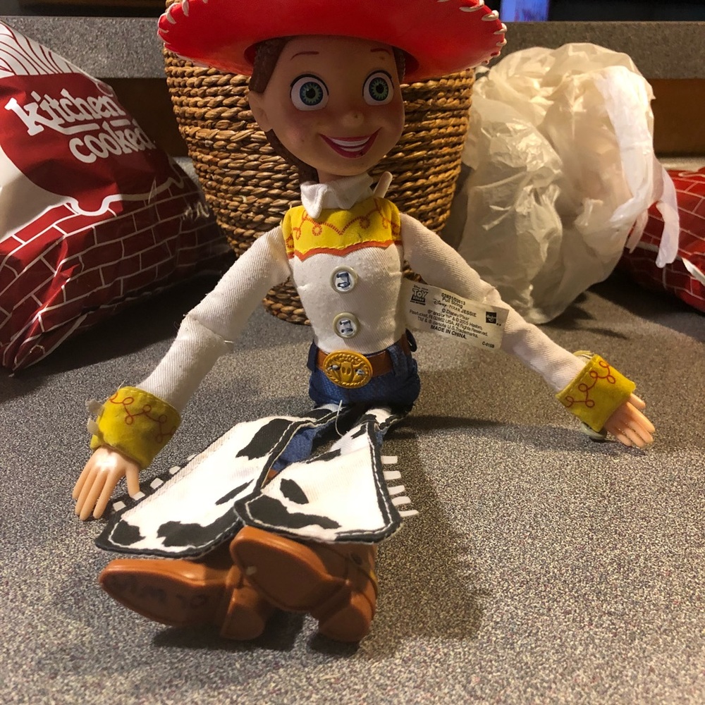 Toy - Picture 2 of 2